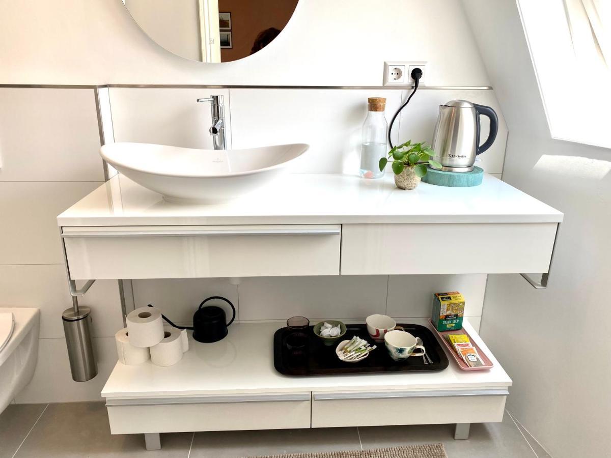 Tiziana'S Herberg Zierikzee Bagian luar foto
