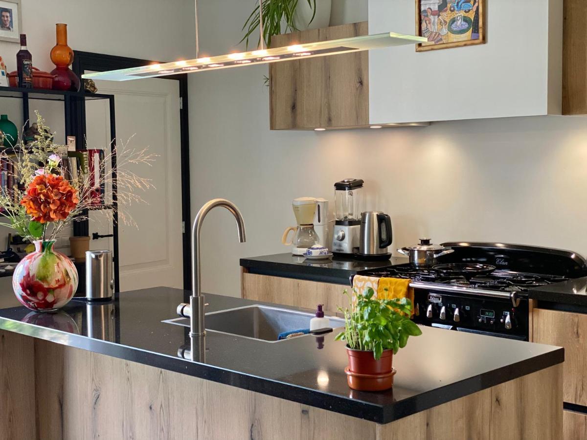Tiziana'S Herberg Zierikzee Bagian luar foto